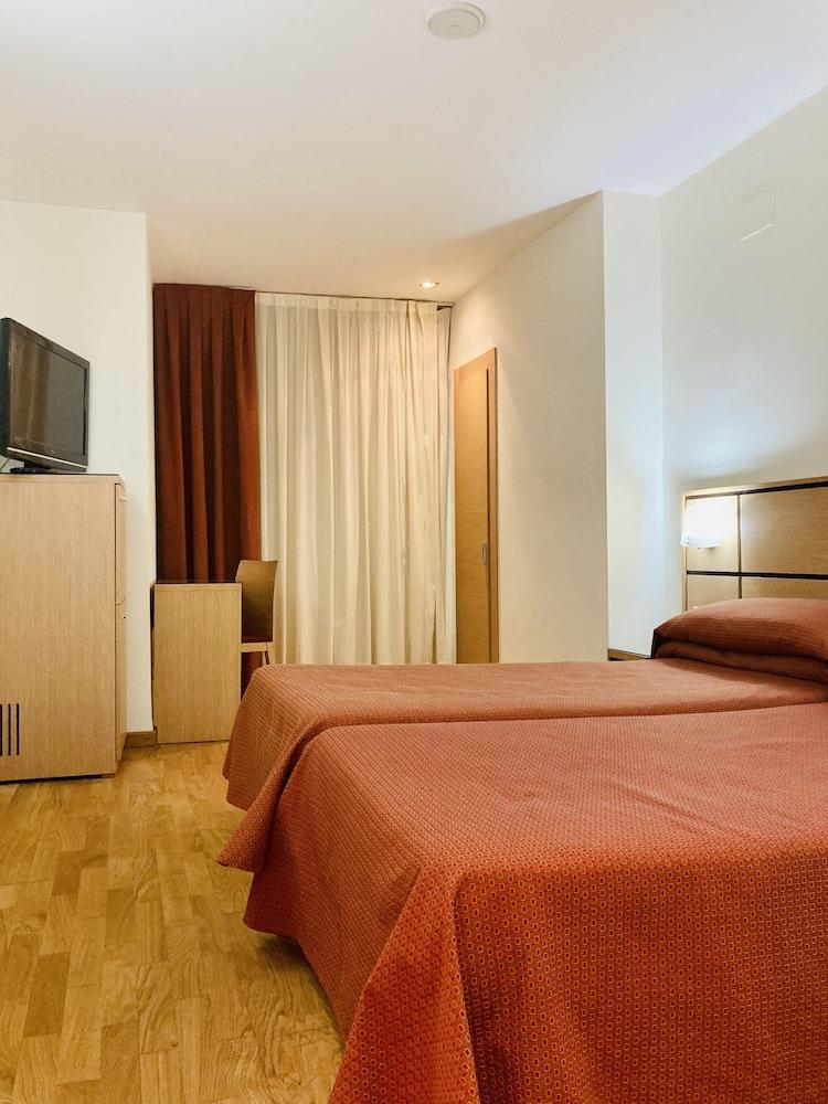 Hotel Doña Lola