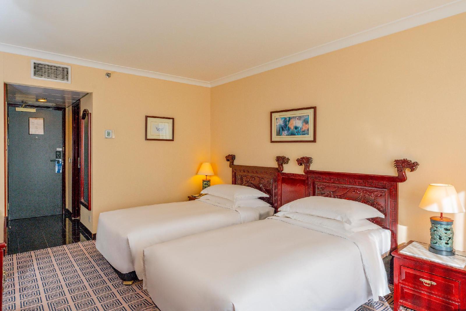 Grand Skylight Hotel Royal