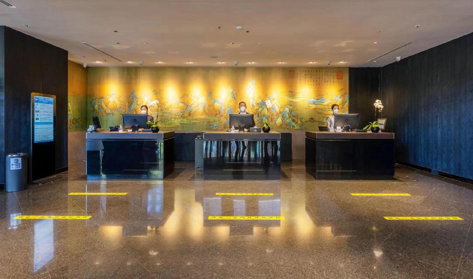 Grand Skylight Hotel Royal