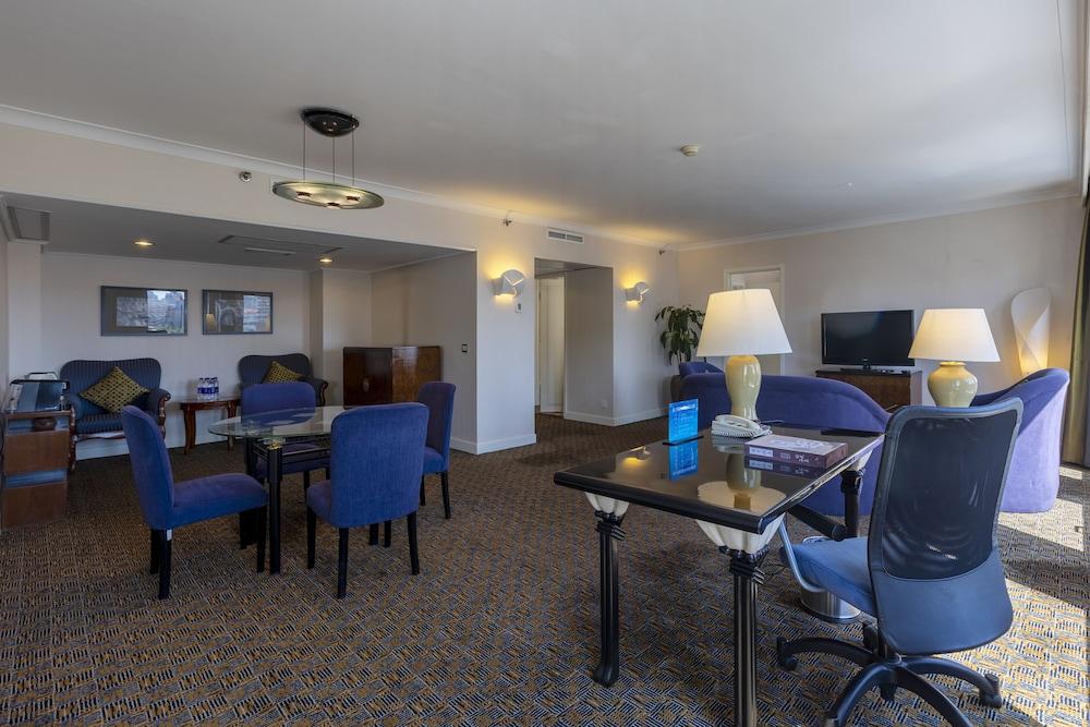 Grand Skylight Hotel Royal