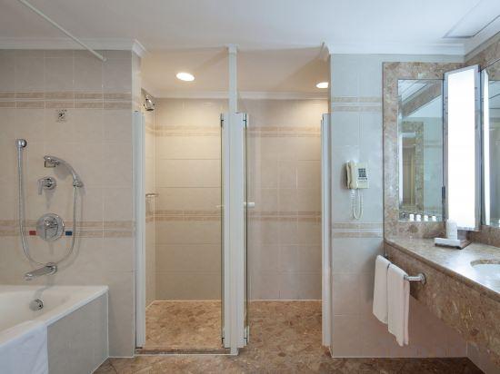 Grand Skylight Hotel Royal
