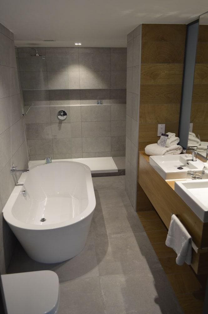 The Golden Jubilee Conference Hotel