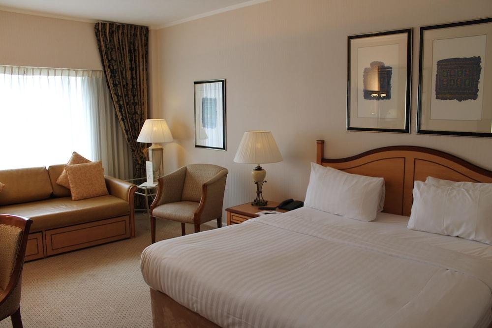 The Golden Jubilee Conference Hotel
