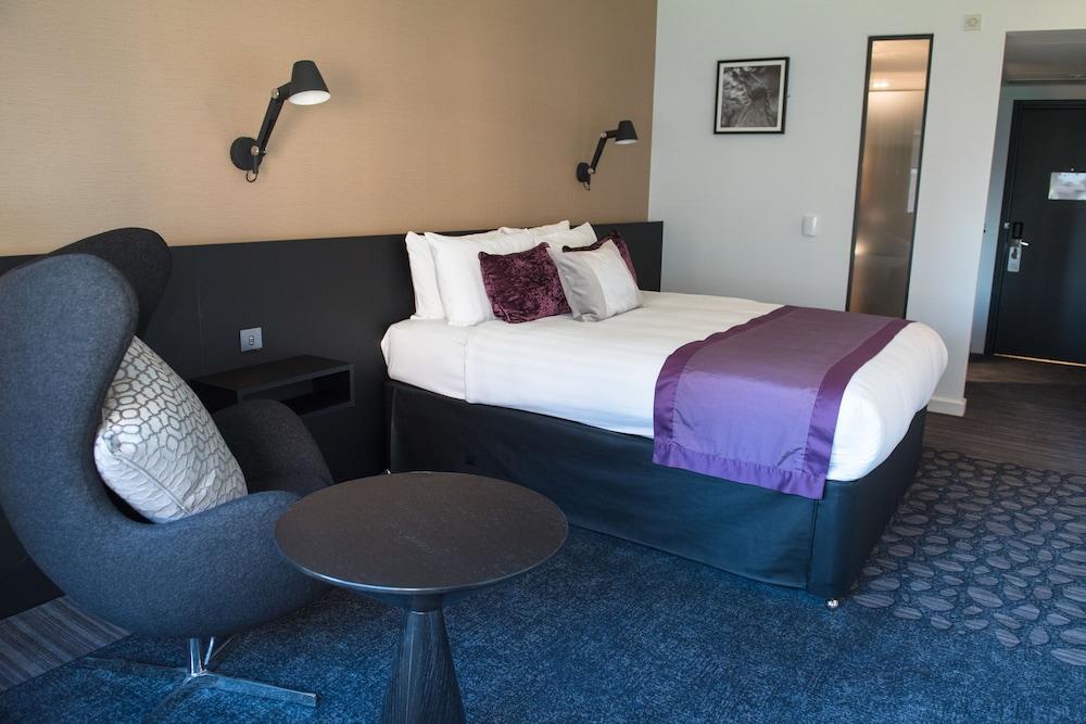 The Golden Jubilee Conference Hotel