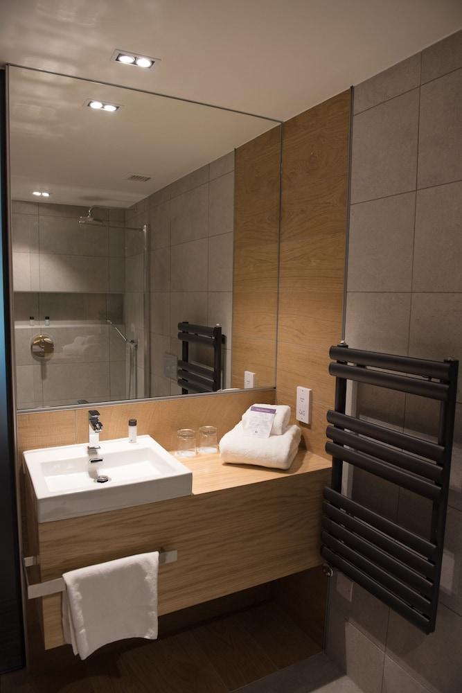 The Golden Jubilee Conference Hotel
