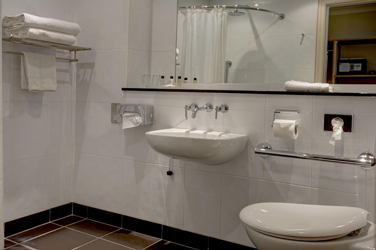 Best Western Plus Milford Hotel