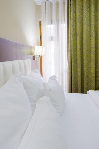 Hotel Pietroasa