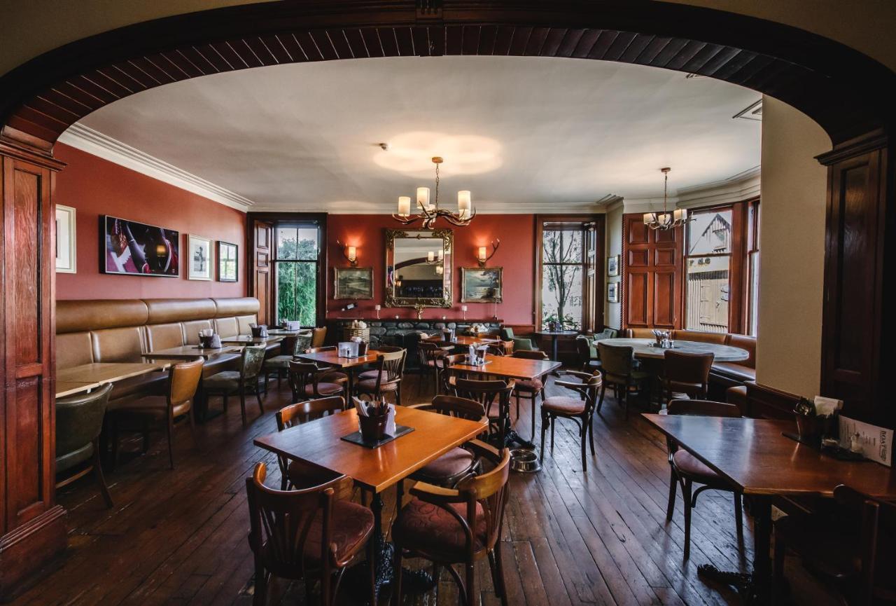 The Boat Country Inn & Restaurant