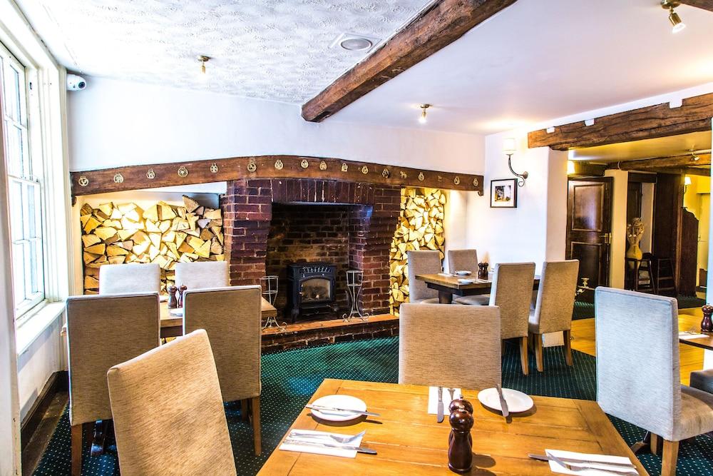 The Rugby Hotel