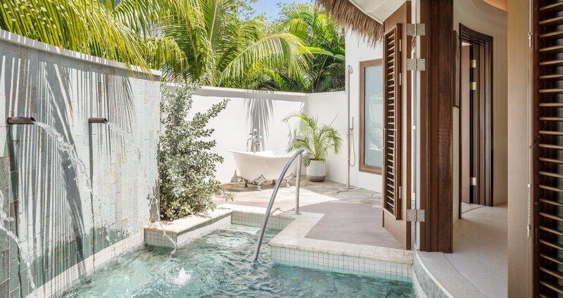 Sandals Halcyon Beach