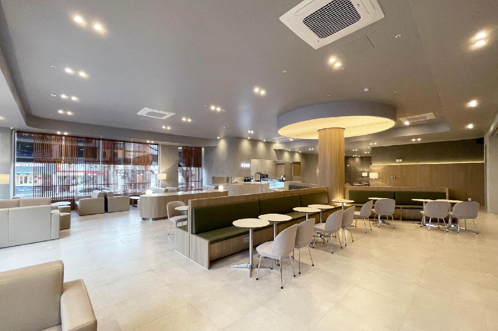 Queenvell Hotel