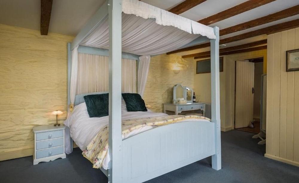 Tregarland Farm B&B