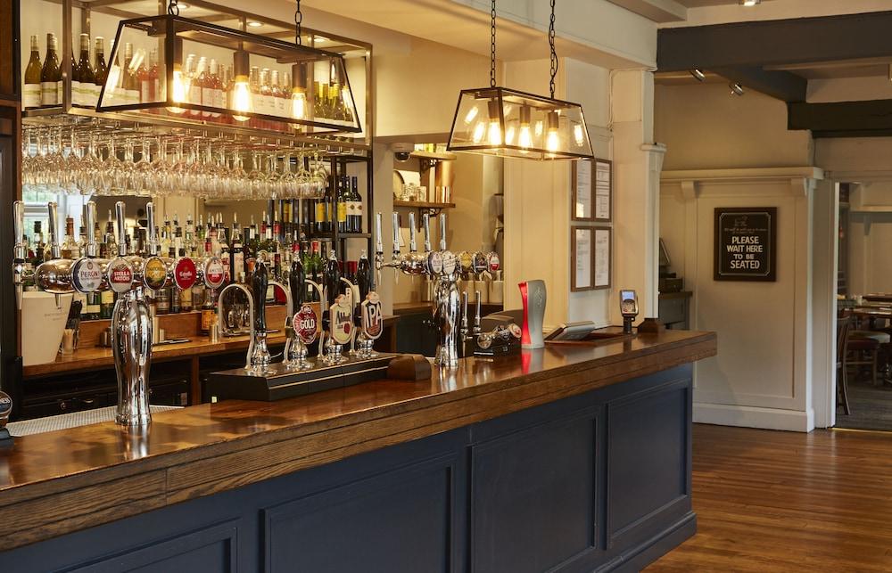 Dartbridge Inn