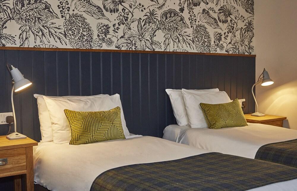 Dartbridge Inn