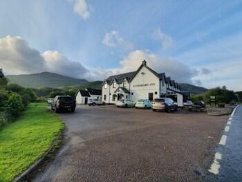 Lochailort Inn