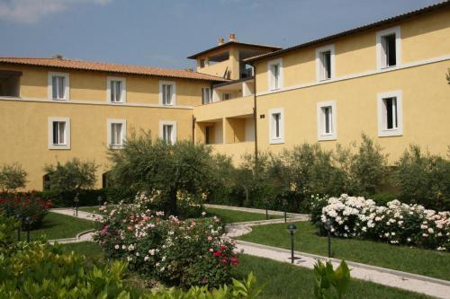 Delfina Palace Hotel