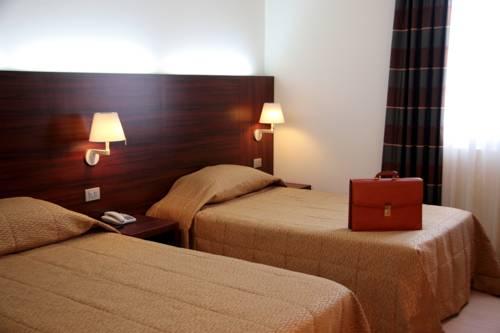 Delfina Palace Hotel