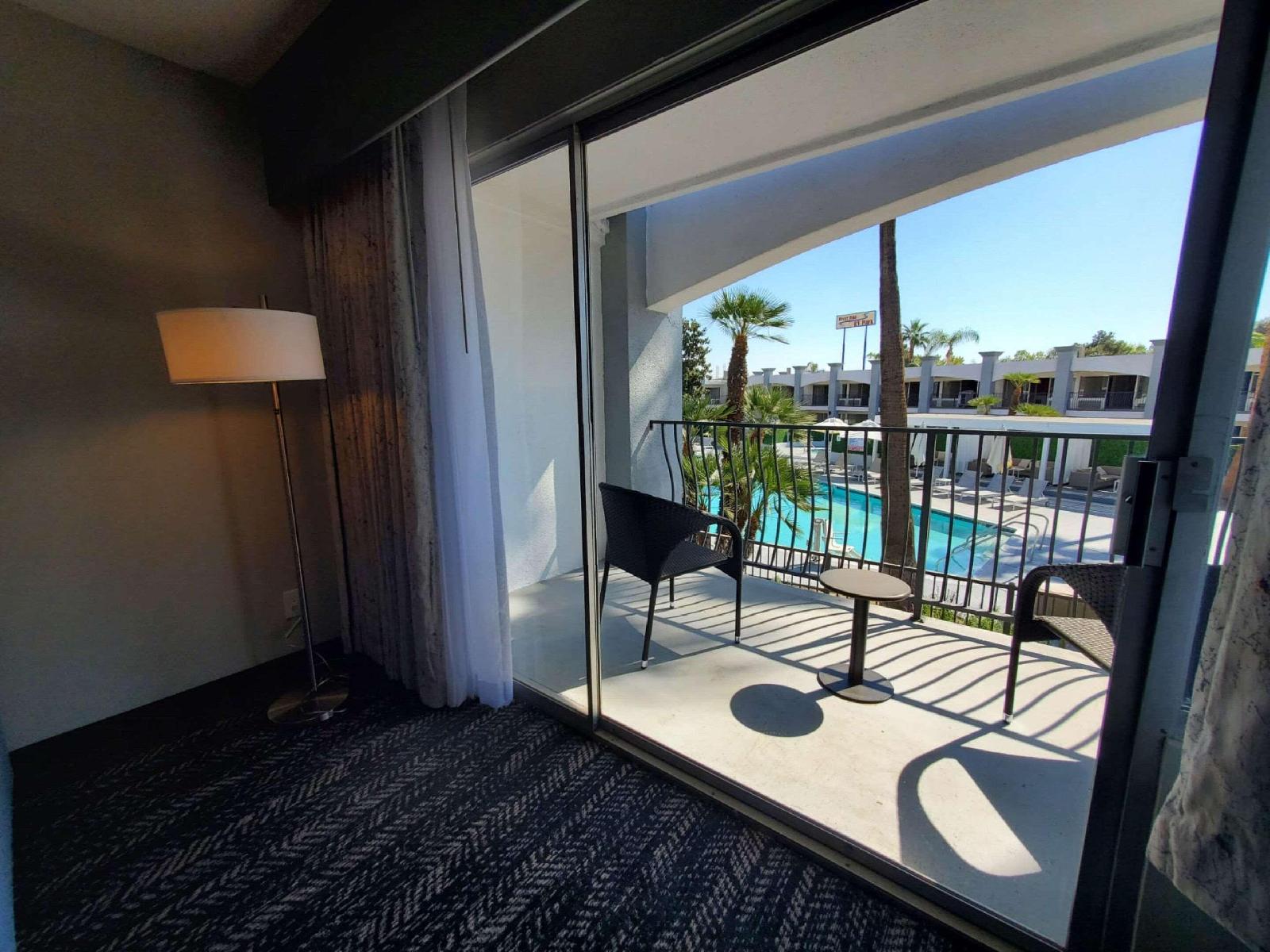 Hourglass Hotel, Ascend Hotel Collection