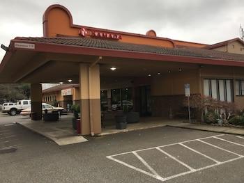 Ramada by Wyndham Portland Airport