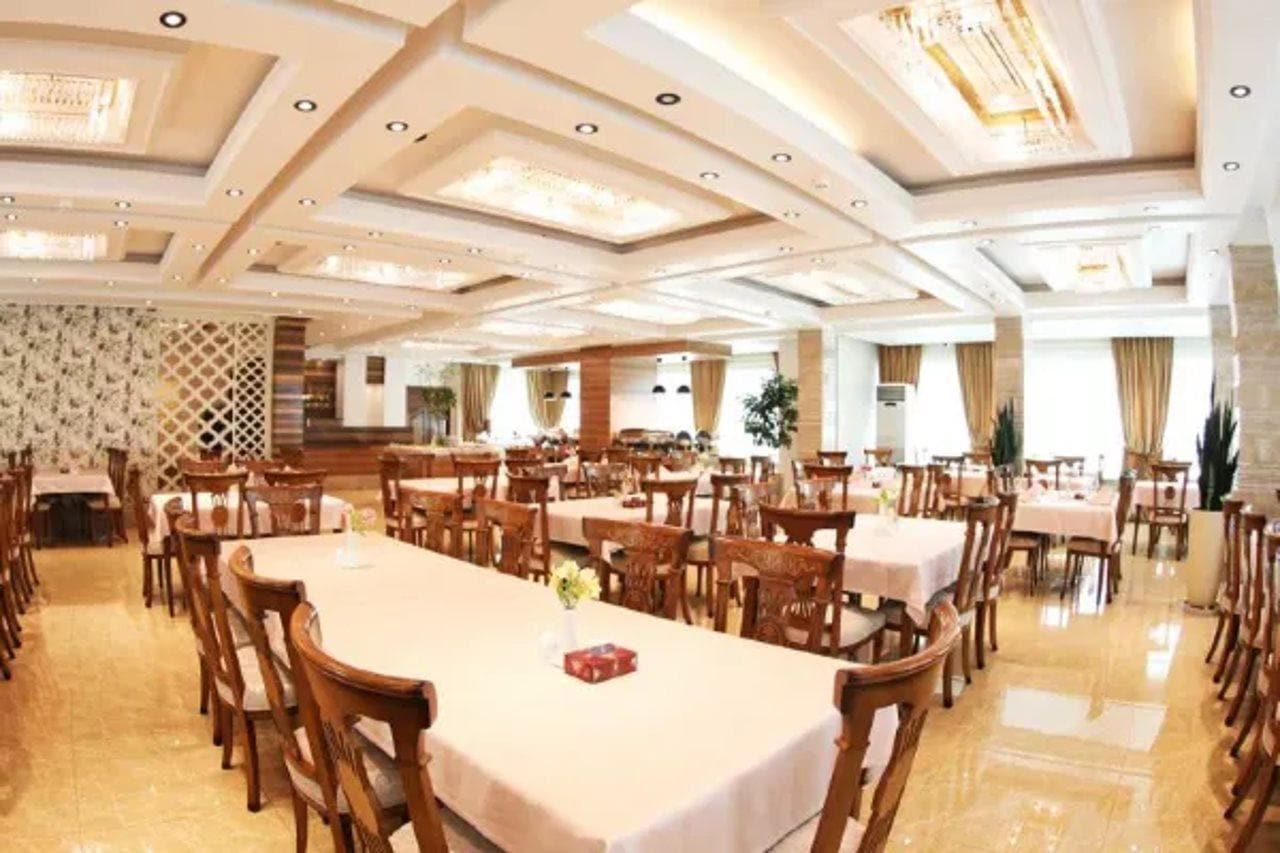 Simorgh Hotel