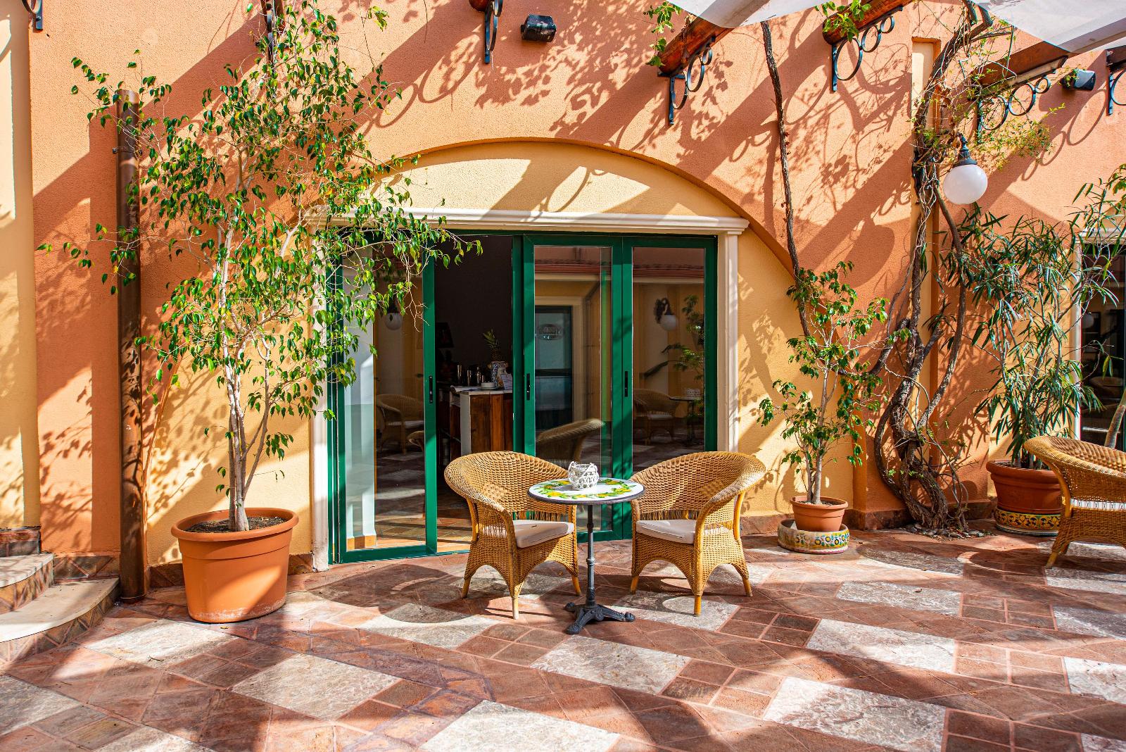 Baia Taormina Hotel