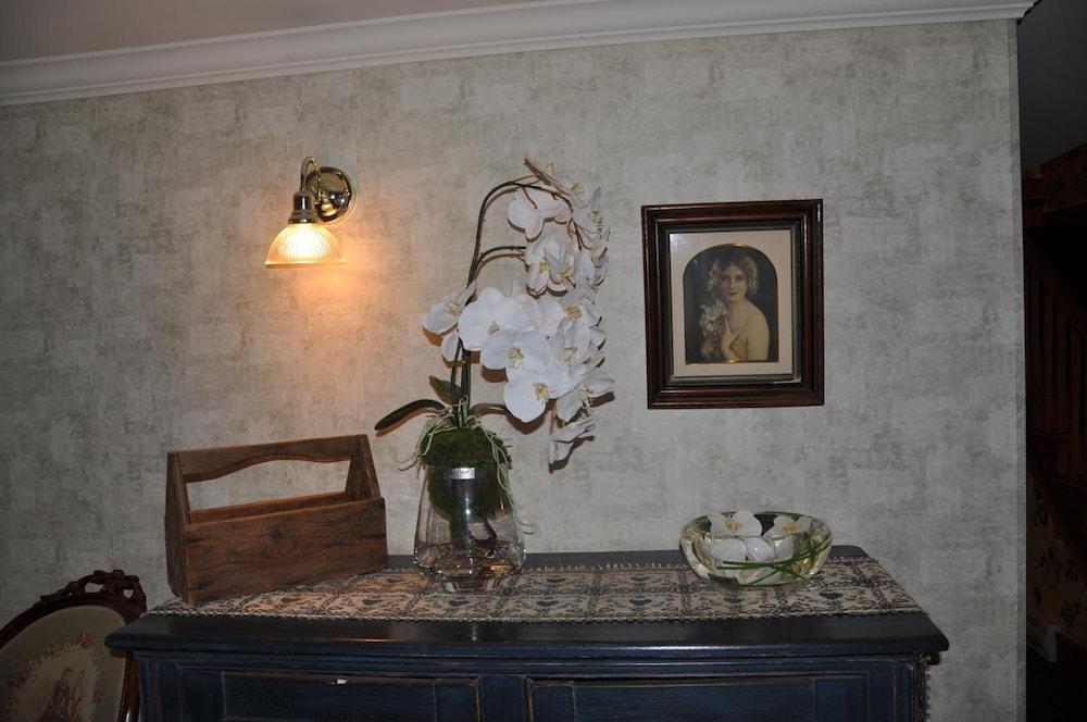 Auberge Lakeview Inn