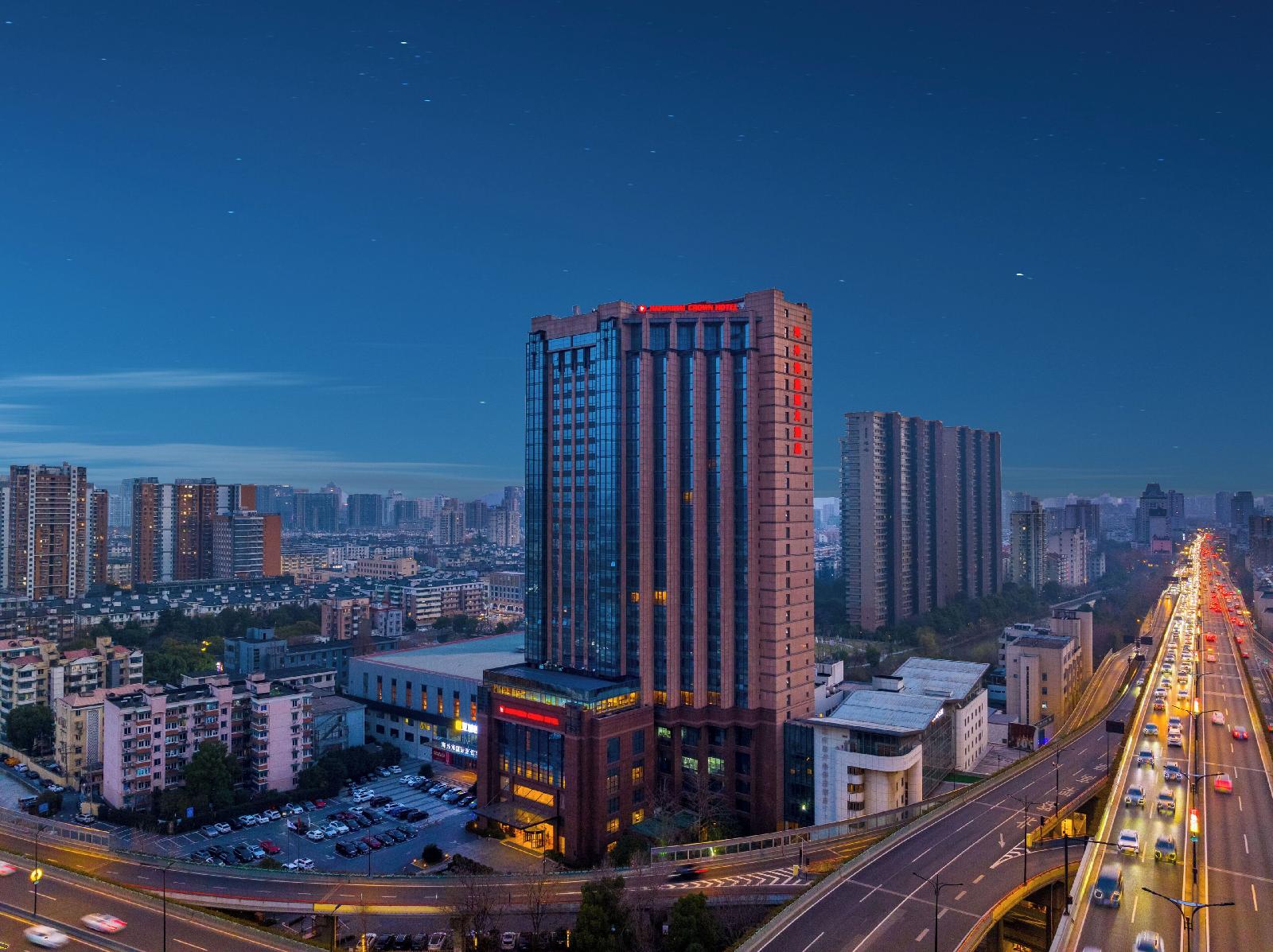 Haiwaihai Crown Hotel