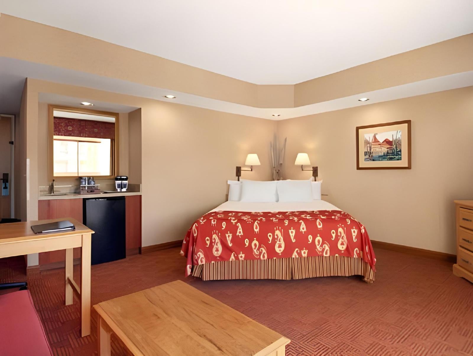 Hilton Phoenix Airport