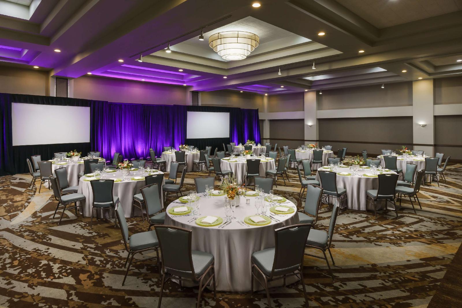 Hilton Phoenix Airport