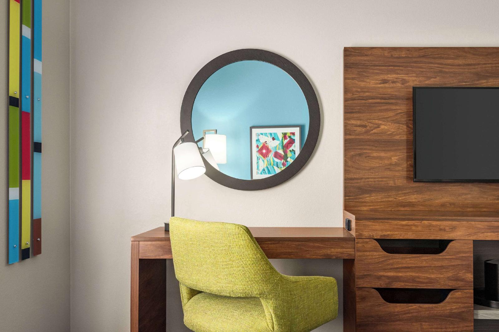 Hampton Inn & Suites Springfield