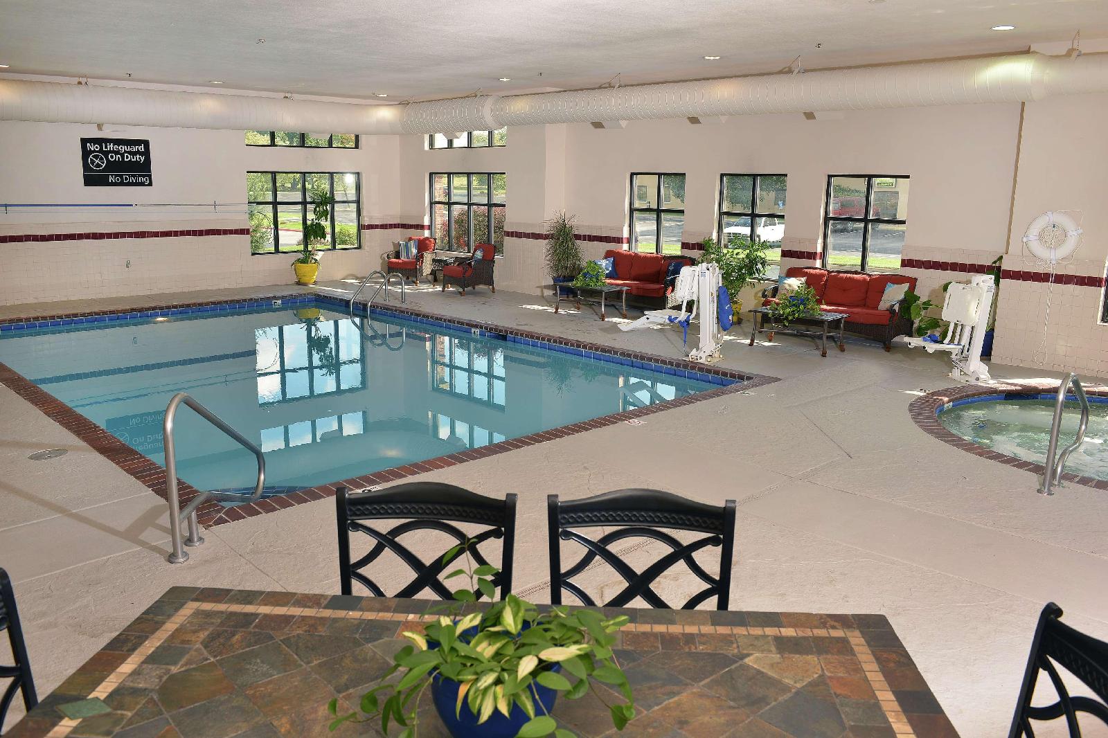 Hampton Inn & Suites Springfield
