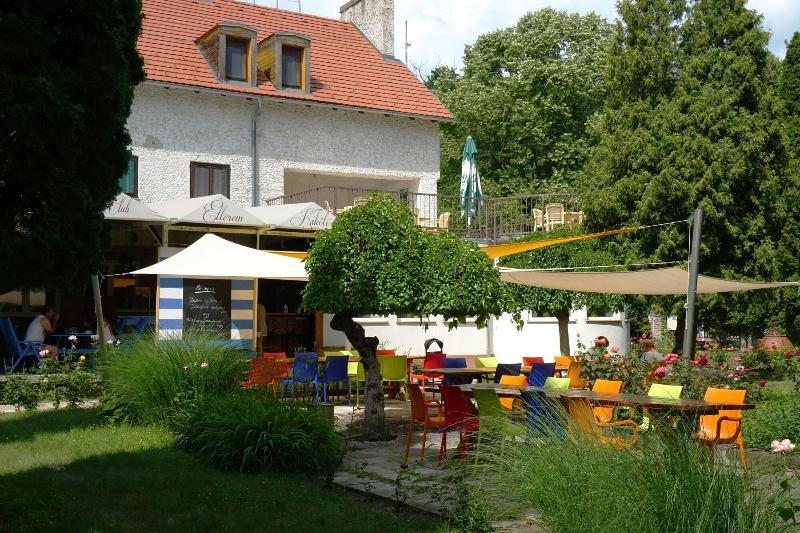 Club Tihany Hotel