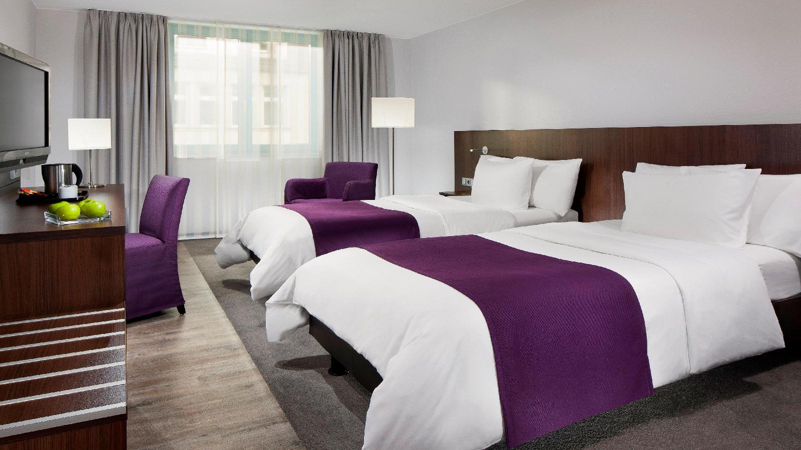 Holiday Inn Dusseldorf - Hafen