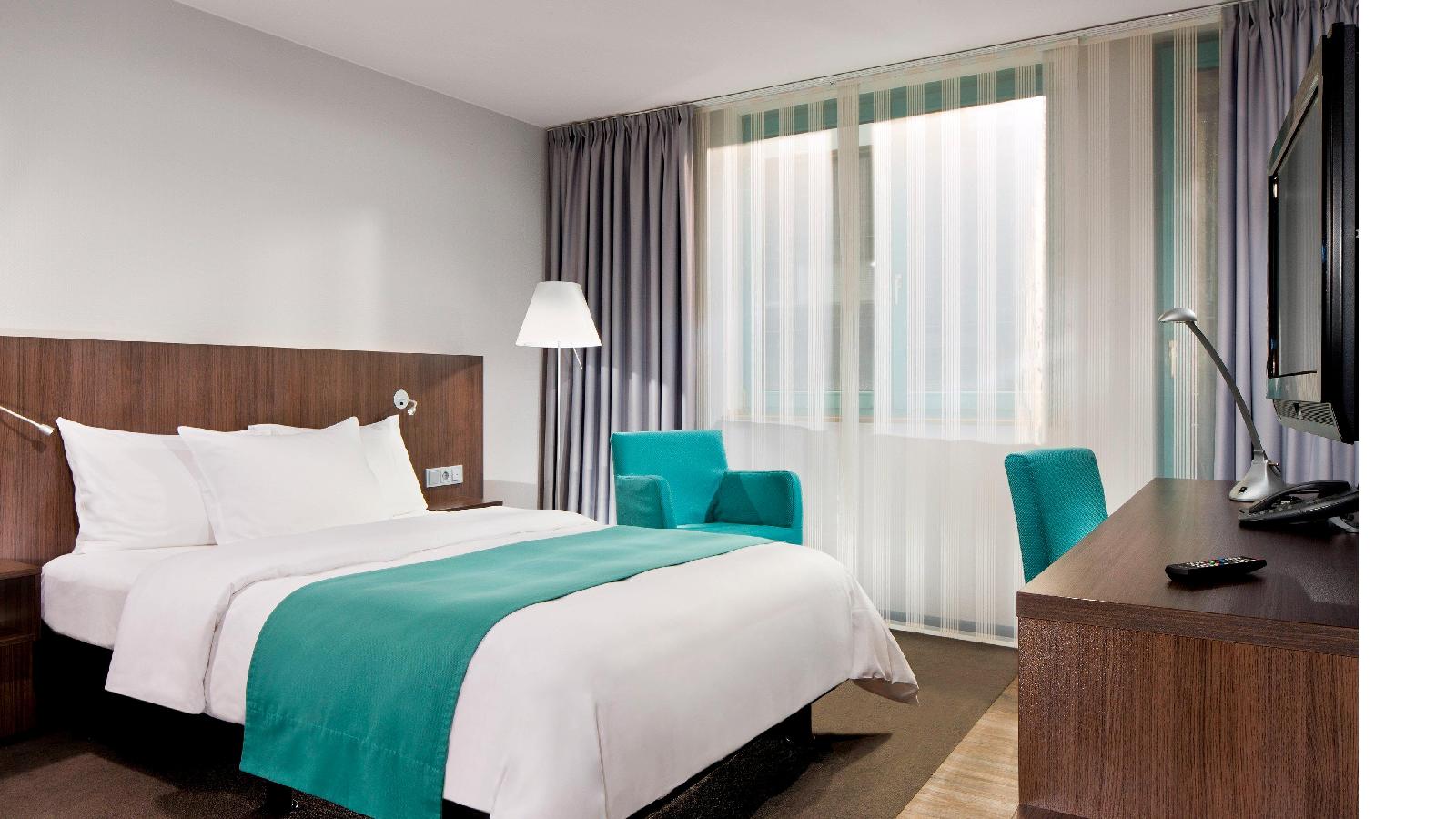 Holiday Inn Dusseldorf - Hafen
