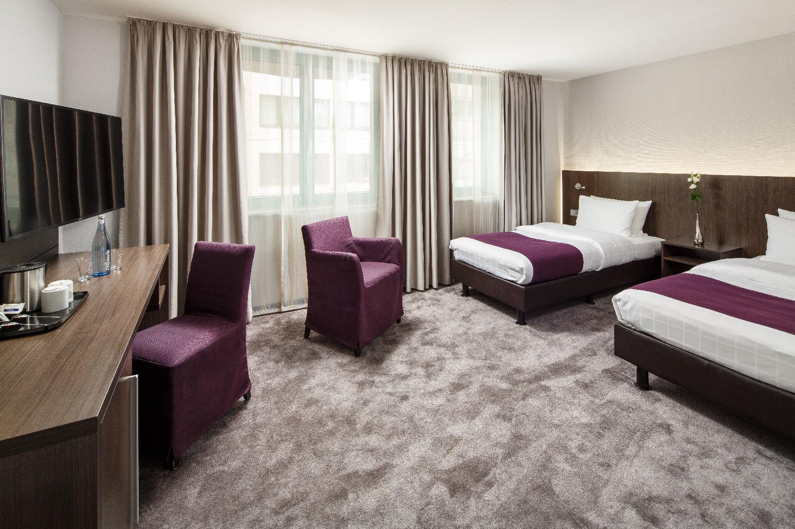Holiday Inn Dusseldorf - Hafen