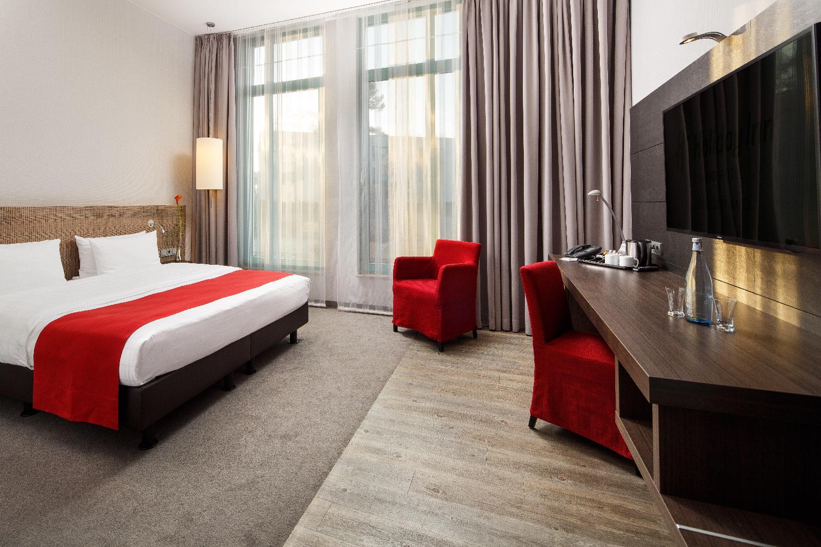 Holiday Inn Dusseldorf - Hafen