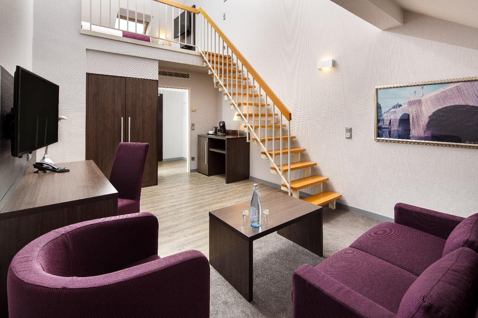 Holiday Inn Dusseldorf - Hafen