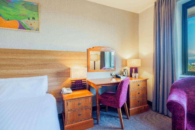 Cedar Court Hotel Leeds / Bradford