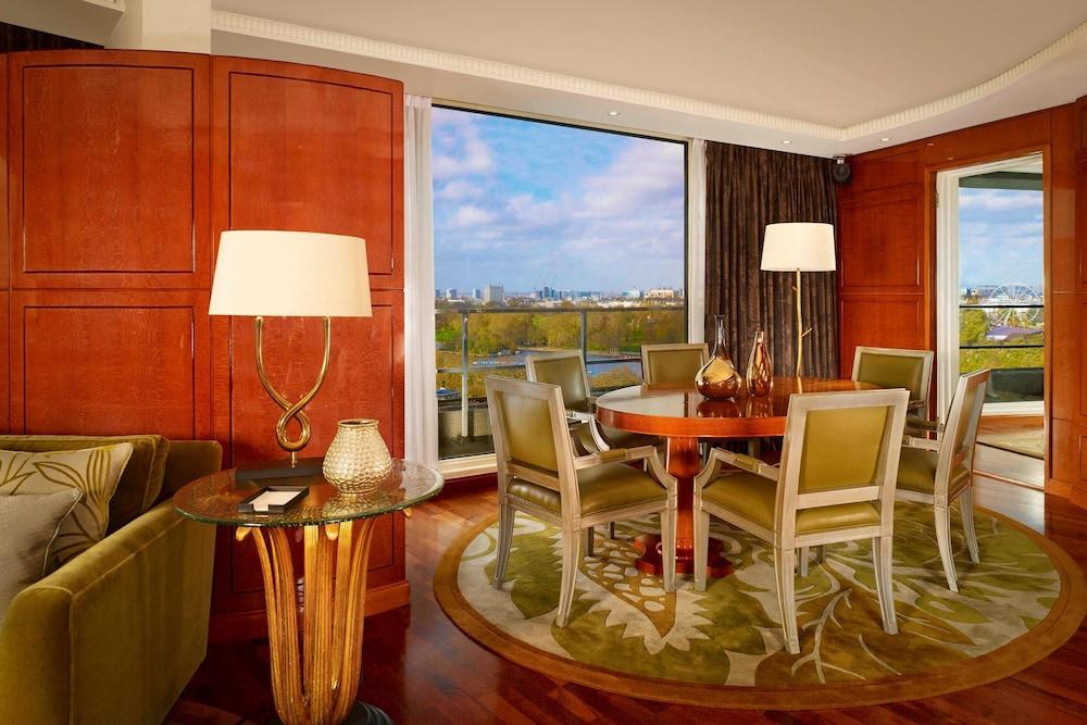 The Park Tower Knightsbridge, a Luxury Collection Hotel, London