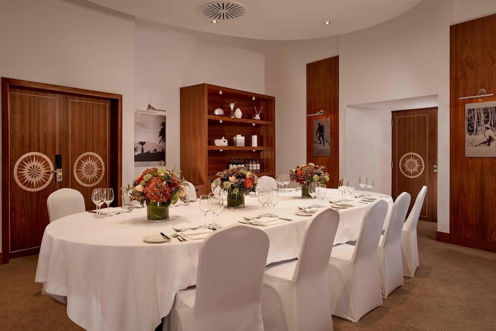 The Park Tower Knightsbridge, a Luxury Collection Hotel, London