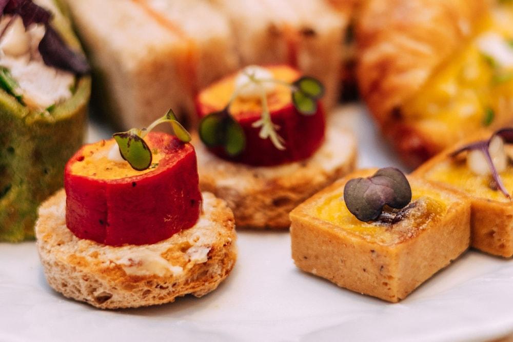 The Park Tower Knightsbridge, a Luxury Collection Hotel, London