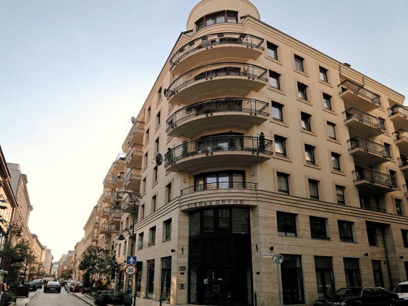 King Apartments