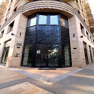 King Apartments