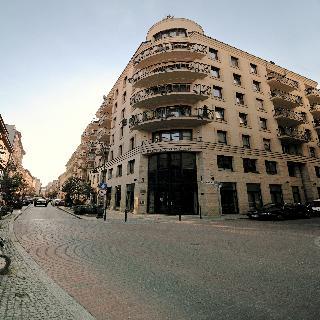 King Apartments