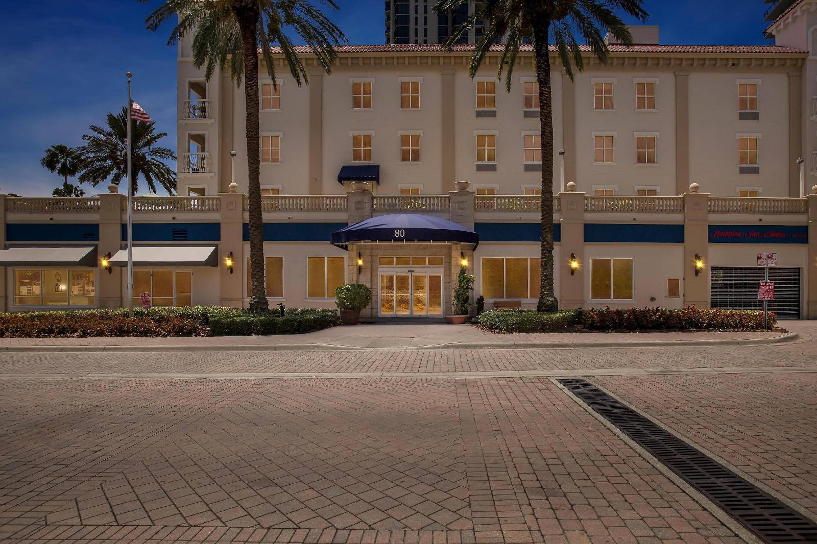 Hampton Inn & Suites St. Petersburg Downtown