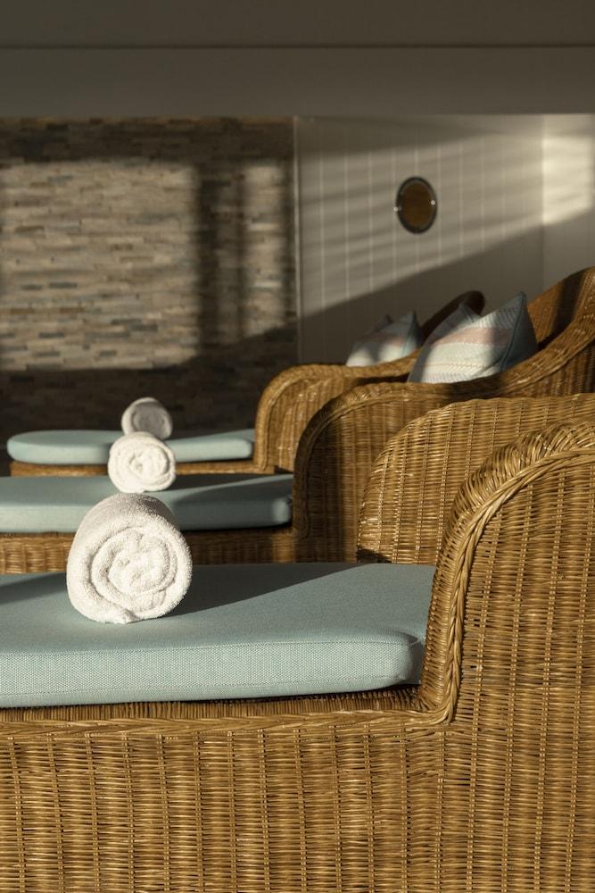 Golf View Hotel & Spa