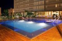 Trinitarias Suites