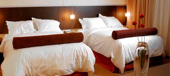 Trinitarias Suites