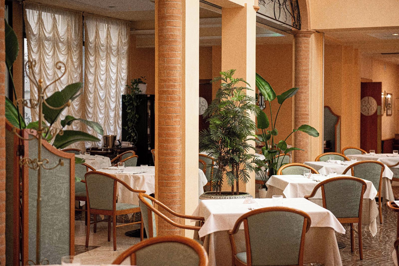Phi Hotel Dei Medaglioni