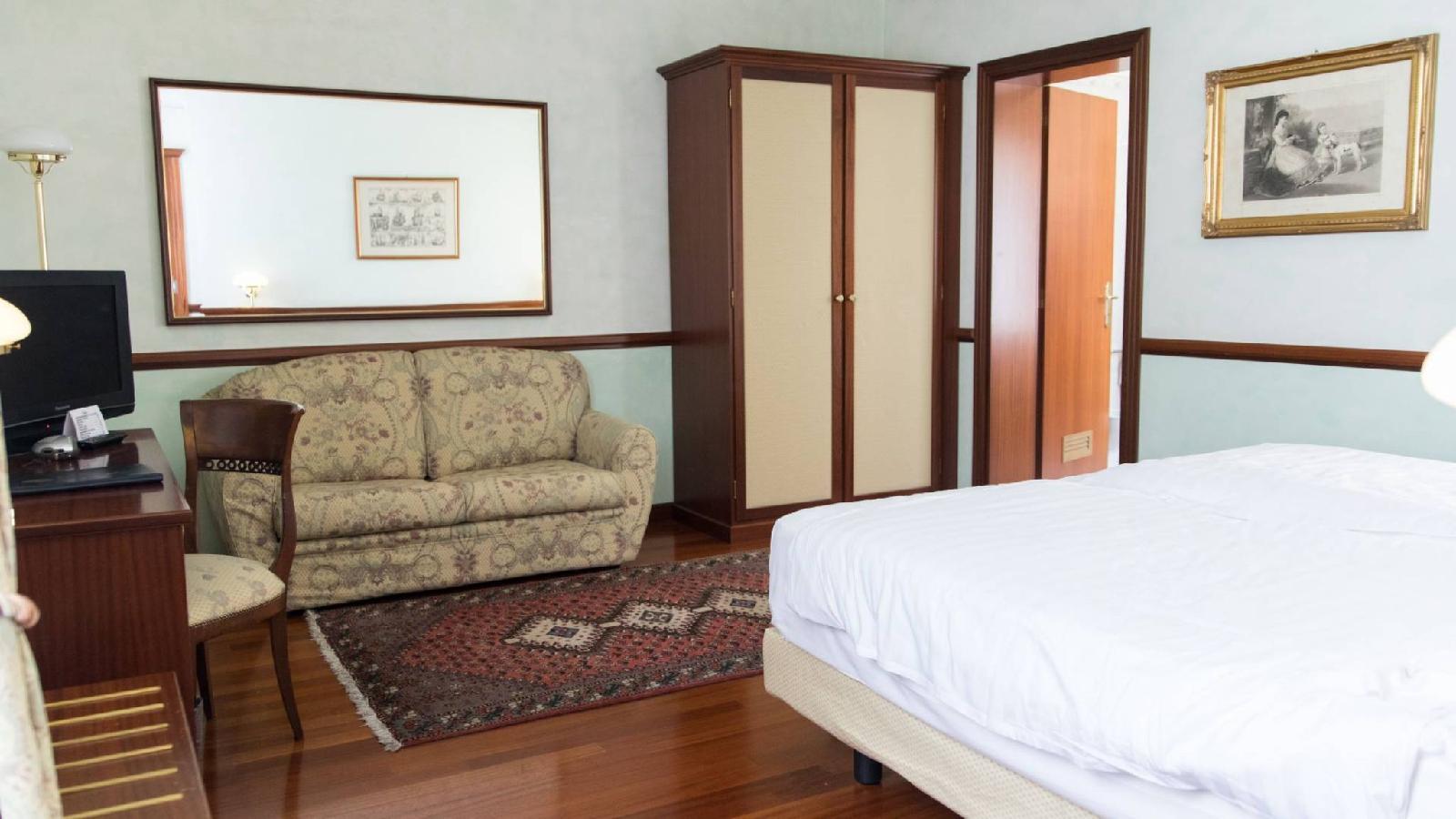 Phi Hotel Dei Medaglioni